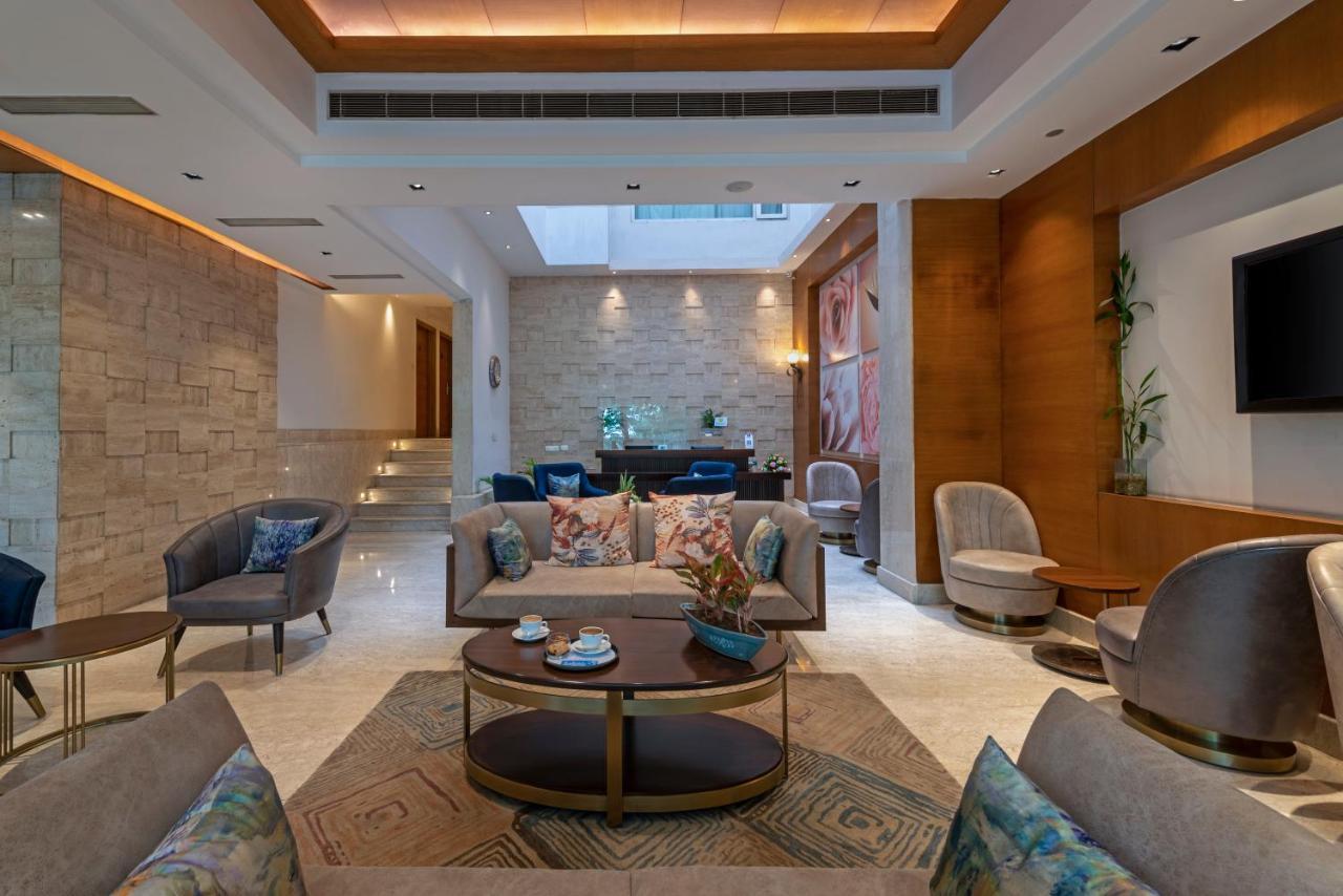 Hotel Saket 27 Ню Делхи Екстериор снимка