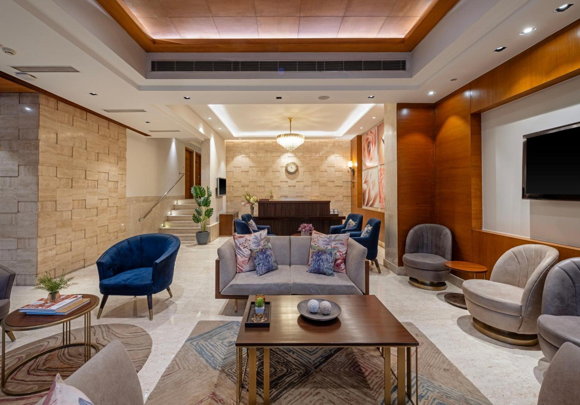 Hotel Saket 27 Ню Делхи Екстериор снимка